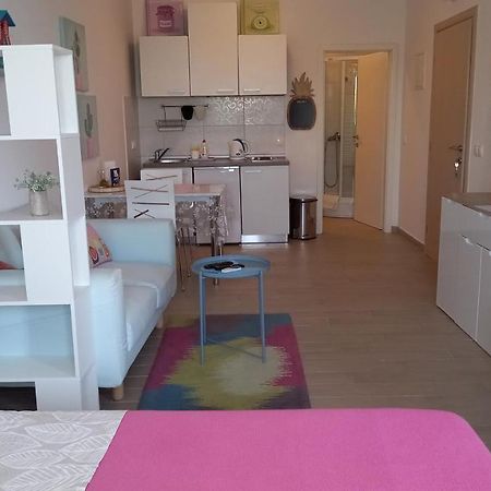 Marula Apartment Račišće Dış mekan fotoğraf