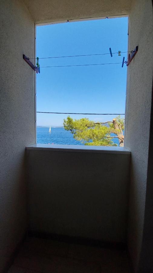 Marula Apartment Račišće Dış mekan fotoğraf